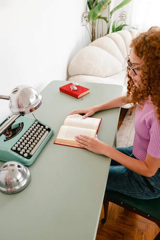 Professional Ghostwriting Services by Publishing Legacy